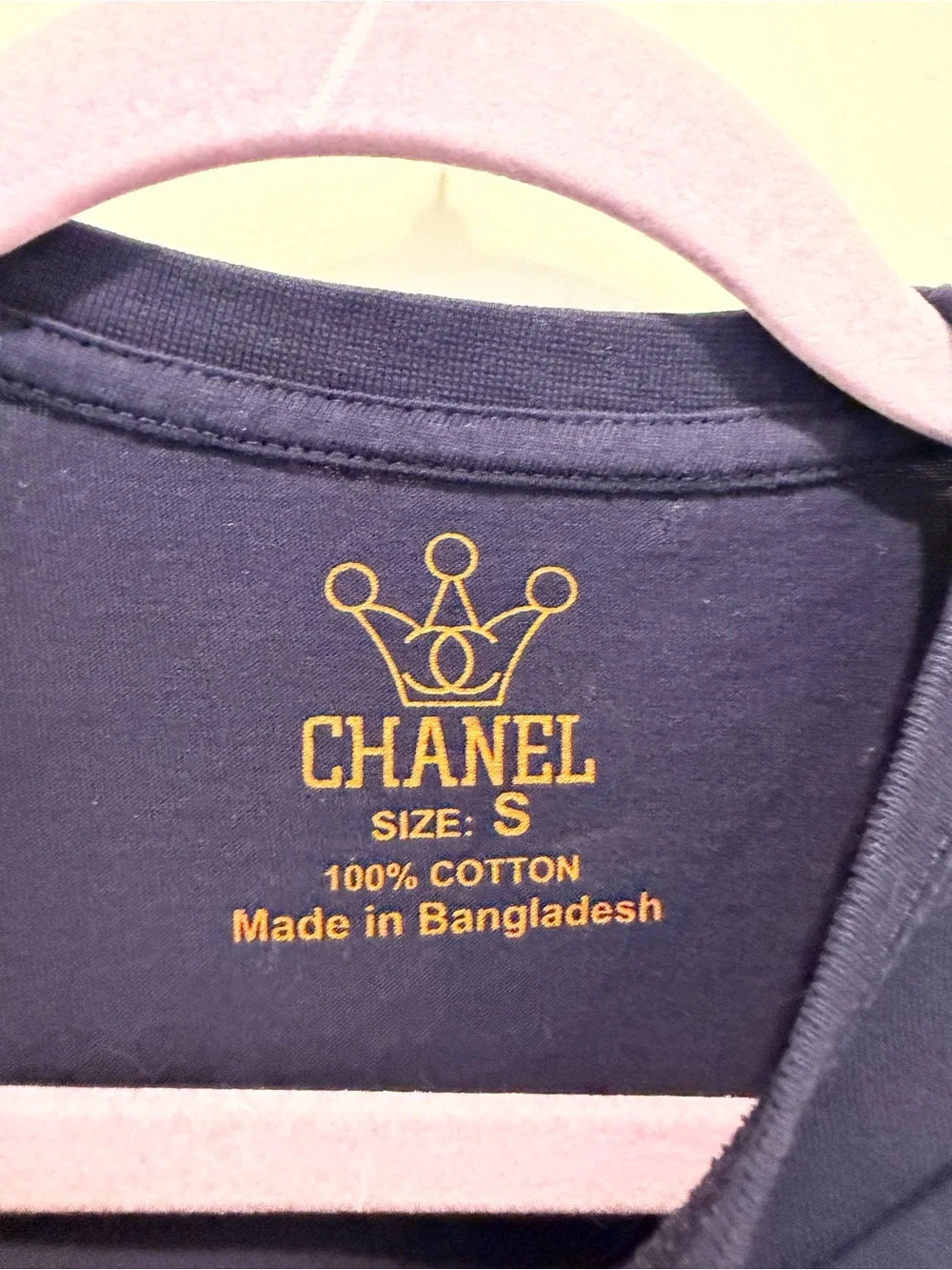 Chanel Crown Logo Navy Blue T-Shirt Size Small